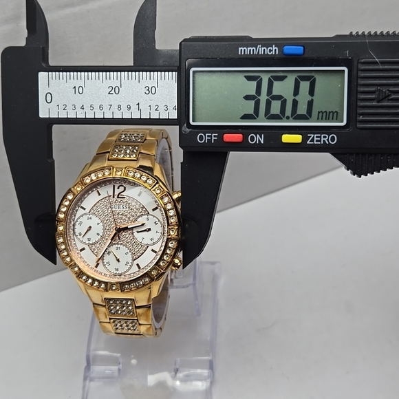 Womens Guess U1071L3 Chronograph Crystals Rose Gold New Battery - Picture 4 of 10